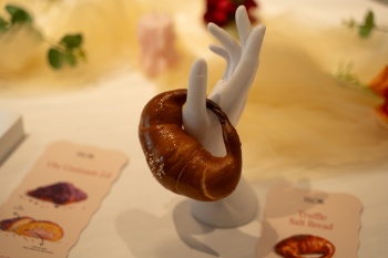 FLOR Hadirkan Pastry Cantik & Matcha Premium, Duo yang Siap Bikin Jatuh Cinta